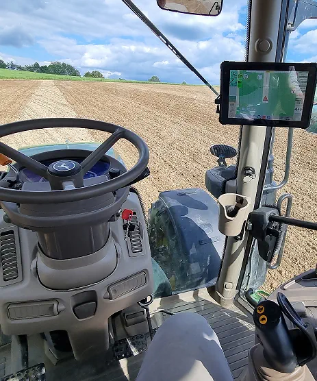 Aplikacja agroOSA w języku polskim – nawigacja i sterowanie w FarmPortal